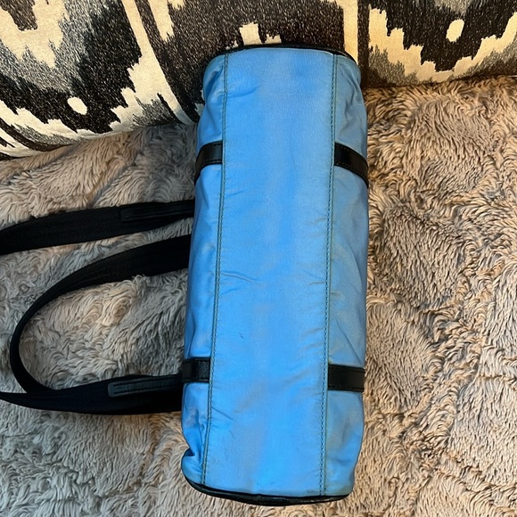 PRADA Nylon Blue Long Strap Shoulder bag casual / sporty look - priced to sell - Picture 7 of 17